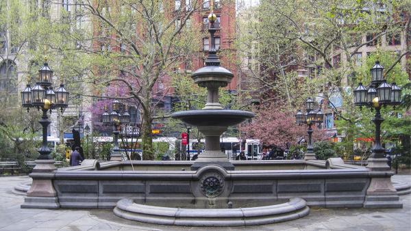 NY_NYC_CityHallPark_03_CharlesBirnbaum_2010_Signature.jpg NY_NYC_CityHallPark_03_CharlesBirnbaum_2010_Signature.jpg