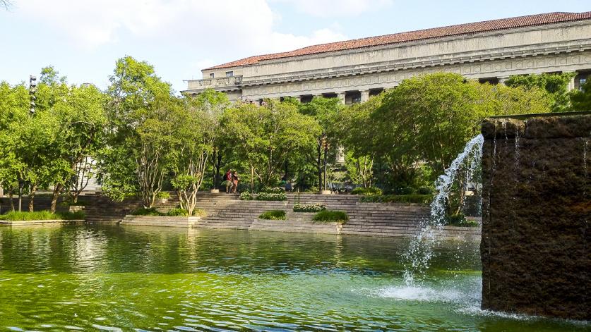 PershingPark_feature_EduardKrakhmalnikov_2012.jpg Pershing Park, Washington, D.C.