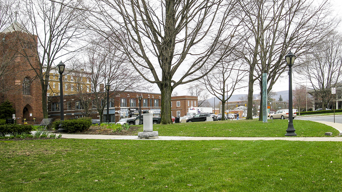 Pittsfield Park Square