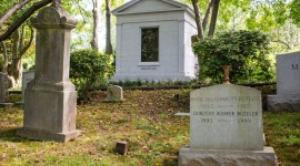The mausoleum of Benjamin C. Bradlee, longtime editor of The Washington Post, in Oak Hill Cemetery in Washington.