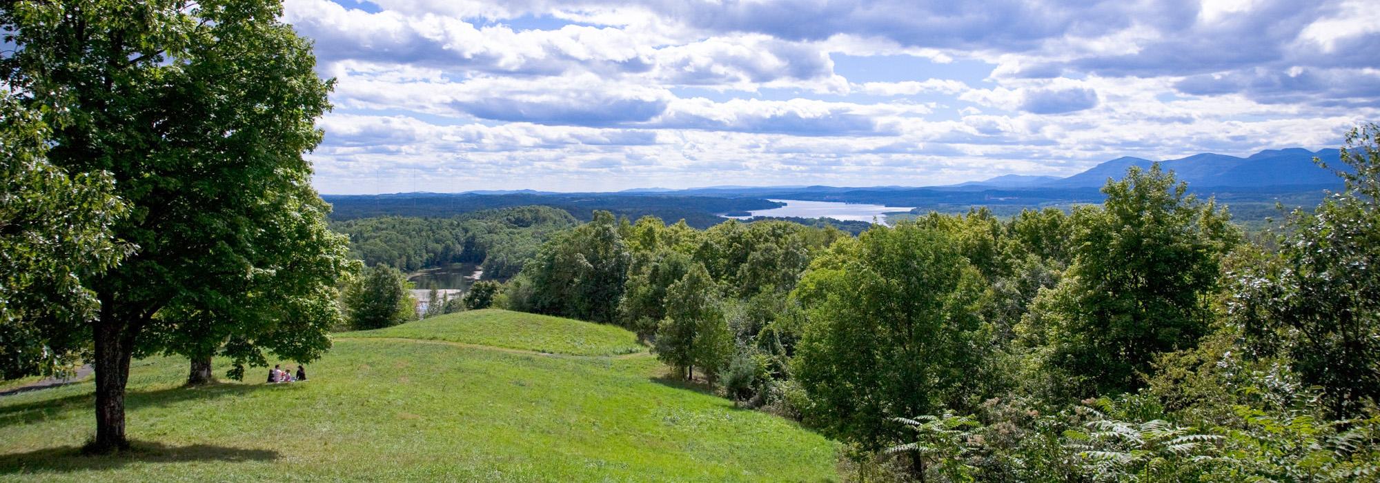 1738_hero_Olana.jpg 1738_hero_Olana.jpg