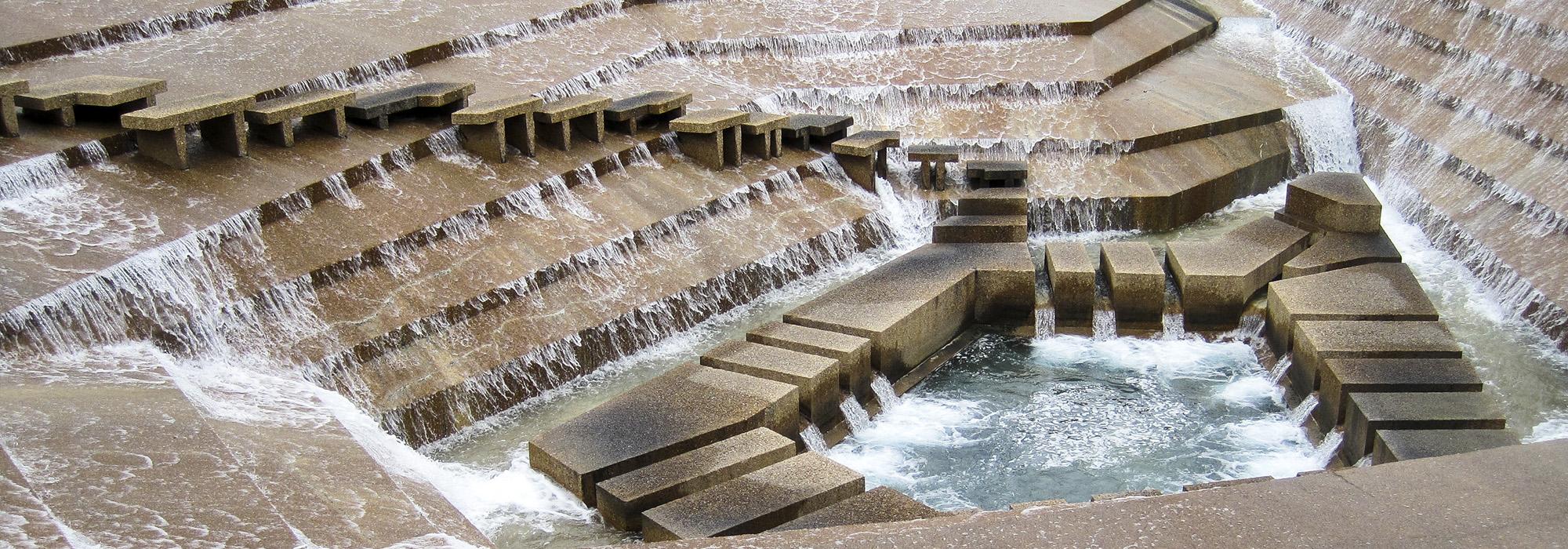FortWorthWaterGarden.jpg FortWorthWaterGarden.jpg
