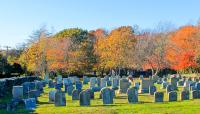 Portsmouth Friends Meetinghouse Parsonage and Cemetery, Portsmouth, RI