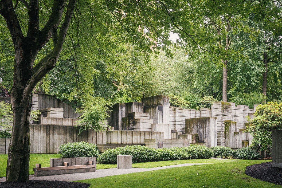 Freeway Park, Seattle, WA, 2016. 