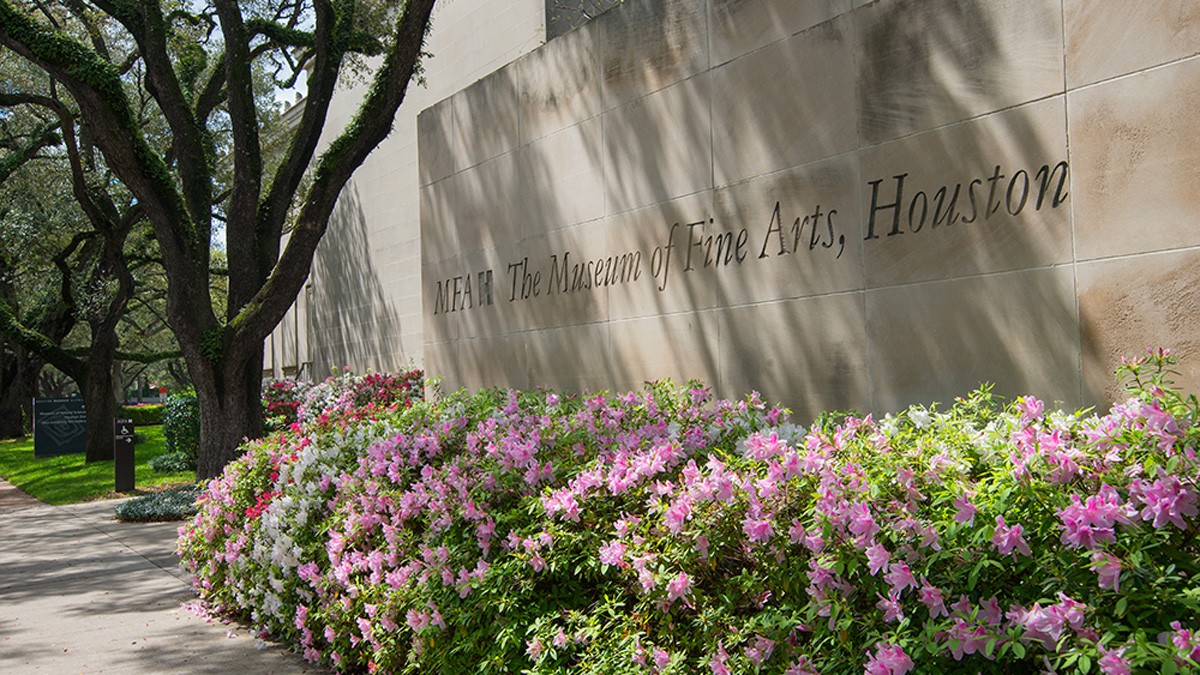 Entrance of the Museum of Fine Arts, Houston