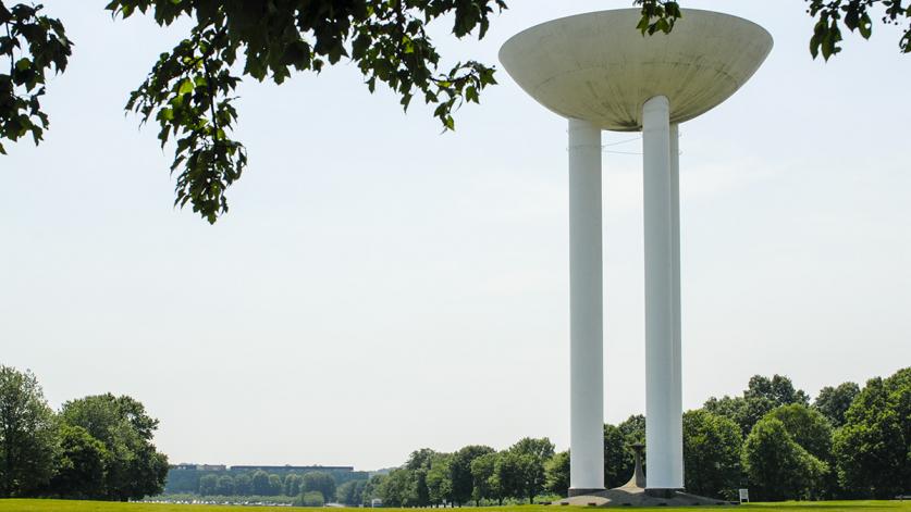 Bell Laboratory's "Transistor" water tower, Holmdel, NJ 