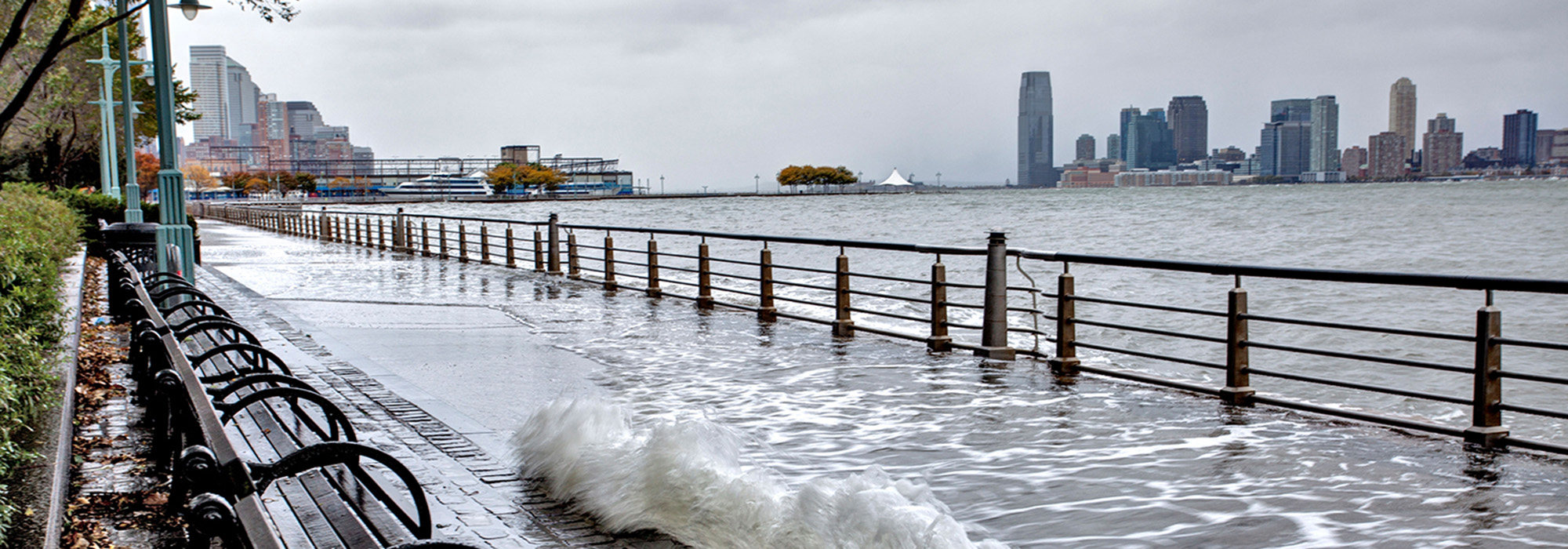 CourageousByDesign-www.carbonbrief.orgflooding-battery-park-ny_Hero.jpg CourageousByDesign-www.carbonbrief.orgflooding-battery-park-ny_Hero.jpg
