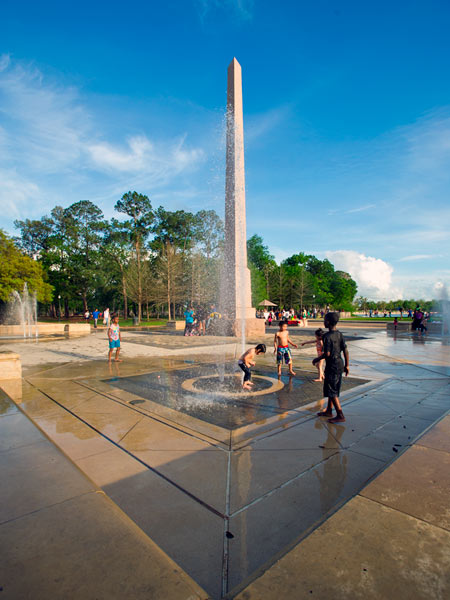 4K] Hermann Park in Houston, Texas USA - Walking Tour & Travel Guide 🎧  Binaural Sound 