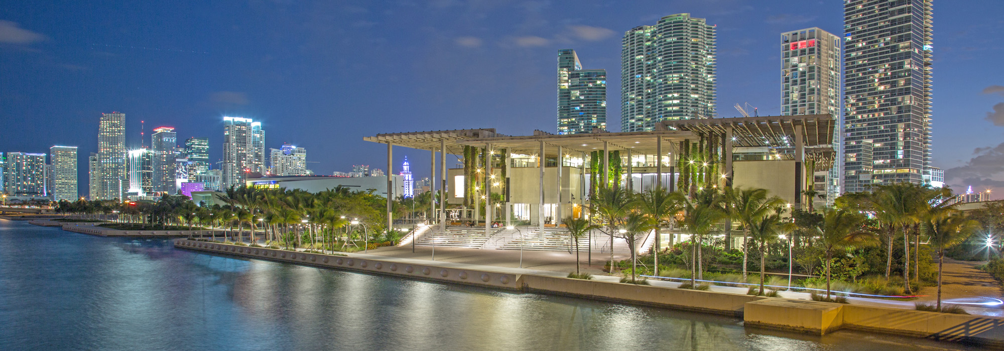 PAMM Bay Dusk photo By Robin Hill (C)_Hero.jpg PAMM Bay Dusk photo By Robin Hill (C)_Hero.jpg