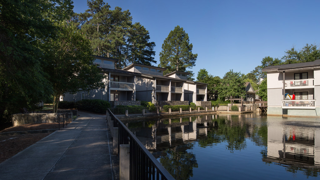 Riverbend Apartments | The Cultural Landscape Foundation