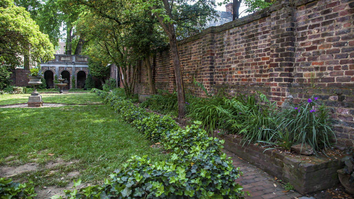 Poe Museum S Enchanted Garden The Cultural Landscape Foundation